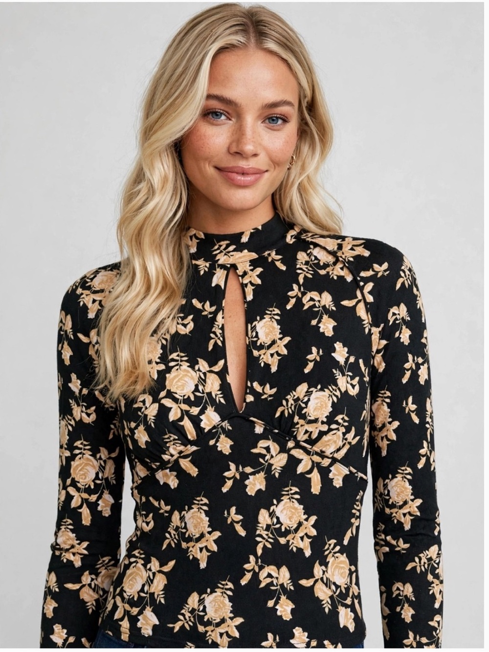 Free People Black Long-Sleeve Floral Keyhole Mock-Neck Top - Sz. L